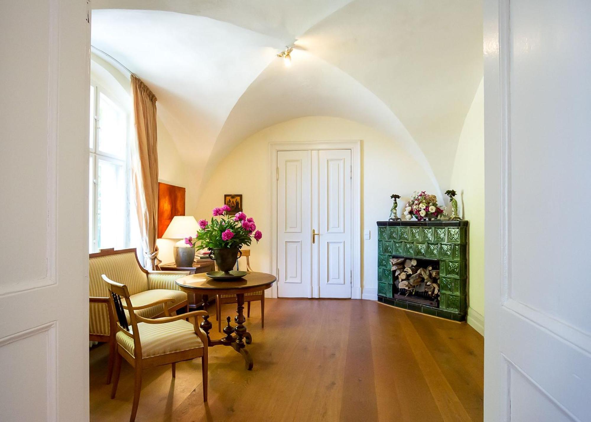 Villa Gutshaus Penzlin à Meyenburg  Extérieur photo